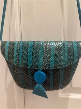 Vintage Palizzio Shades of Turquoise Snake Handbag. Crossbody Shoulder, Clutch,